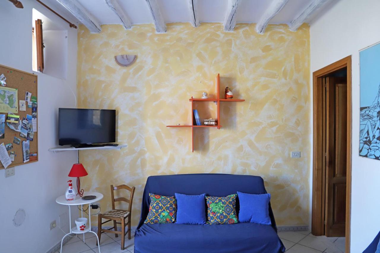 Vila Casa Vacanze Lorenzo Malfa  Exteriér fotografie