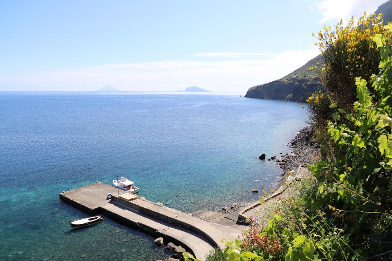 Vila Casa Vacanze Lorenzo Malfa  Exteriér fotografie
